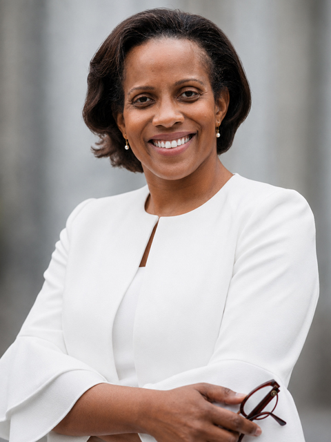Dr.-Jennifer-Jenkins-Tall-Blog-Image
